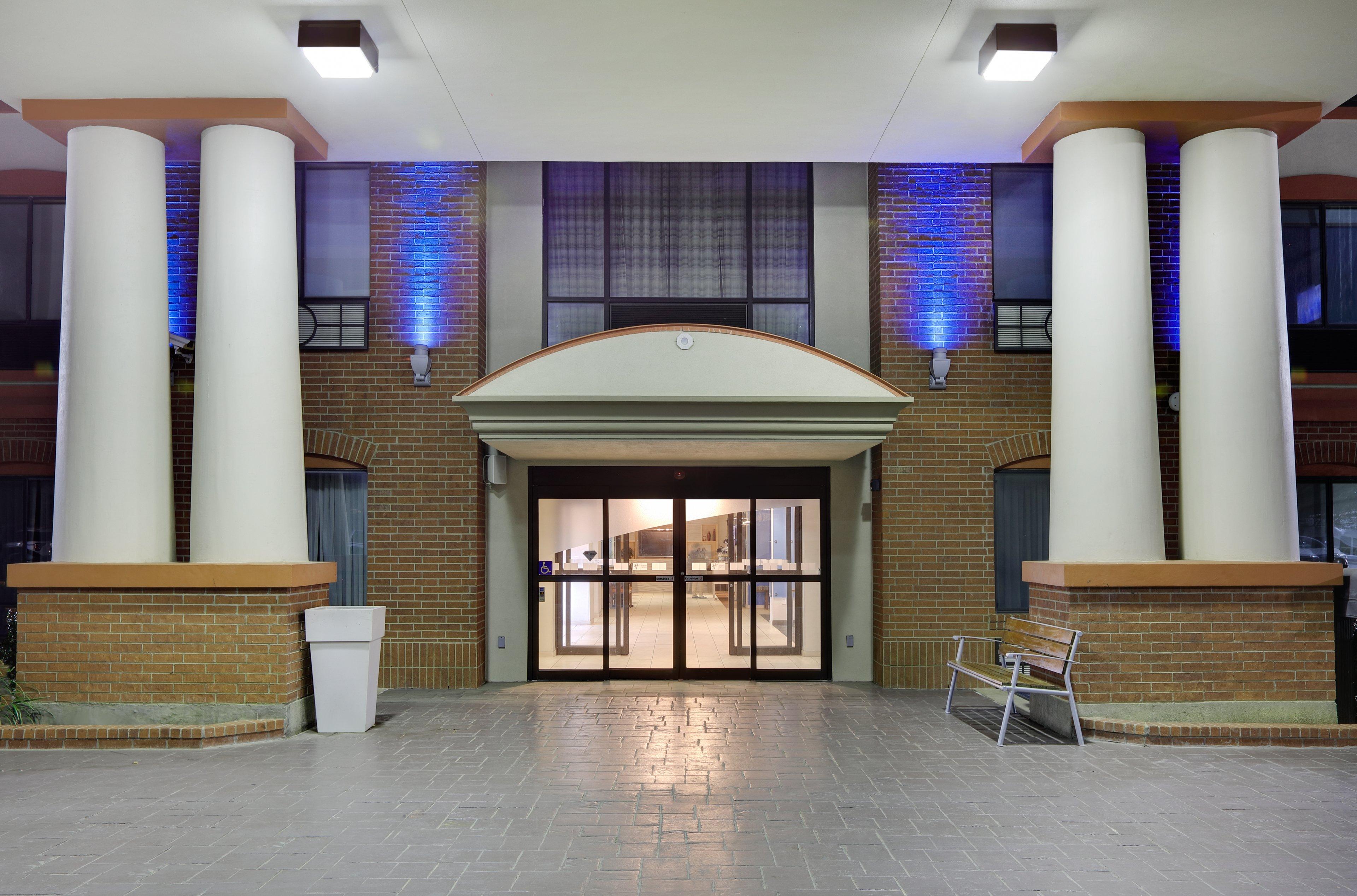 Holiday Inn Express Hotel & Suites Burleson - Fort Worth, An Ihg Hotel Dış mekan fotoğraf
